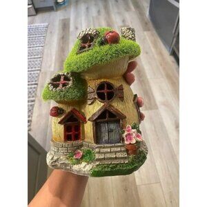 Mushroom Garden Statues with Solar Outdoor Light, Cute Flocked Fairy House